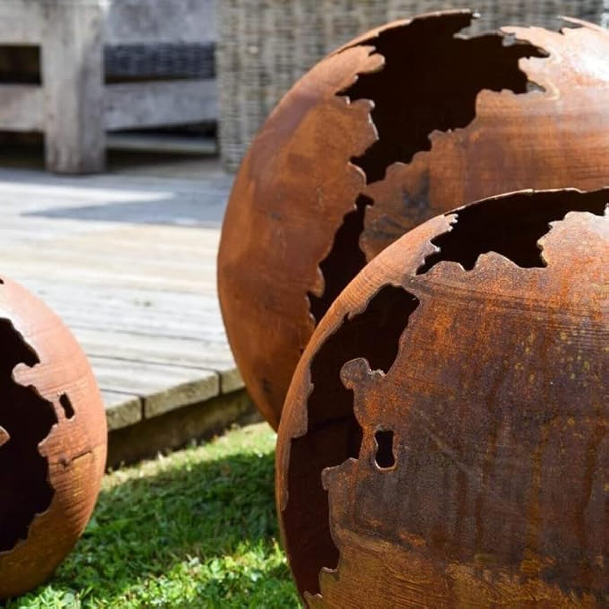 Avis sur la boule déco Jardinex métal rouille 40 cm