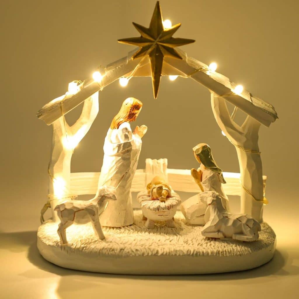 Avis sur la crèche de Noël LED en résine Chuangli