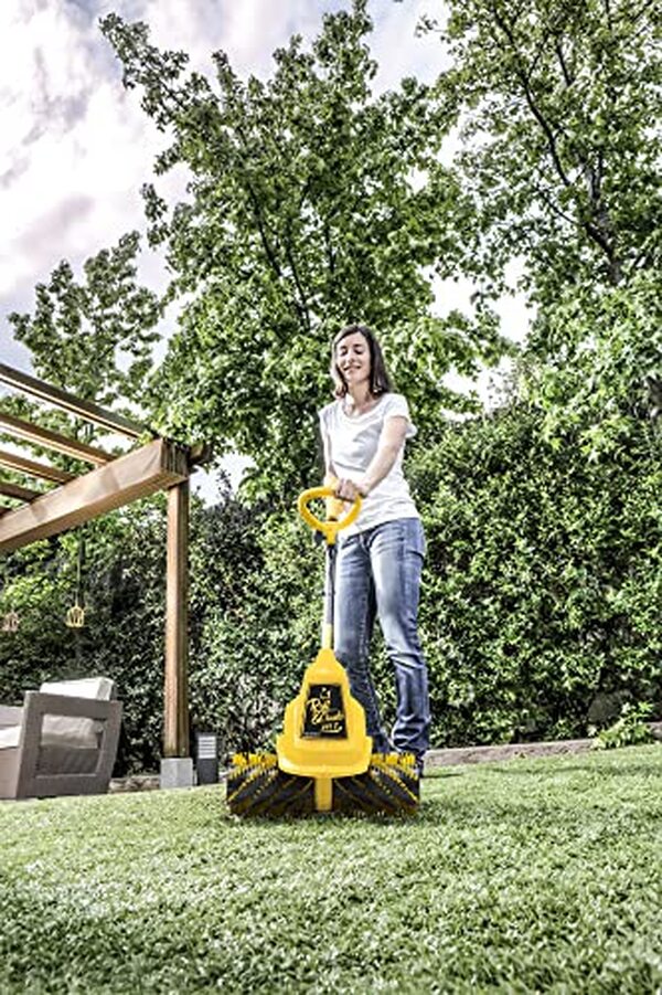 Découvrez notre test détaillé de la balayeuse à gazon Garland 141e 300 W : performance, efficacité et avantages pour l'entretien de votre jardin.