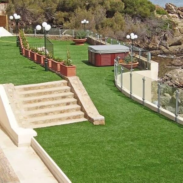 Découvrez notre analyse complète du gazon synthétique Villandry 25 mm : durabilité, esthétique et avantages pour un extérieur parfait.