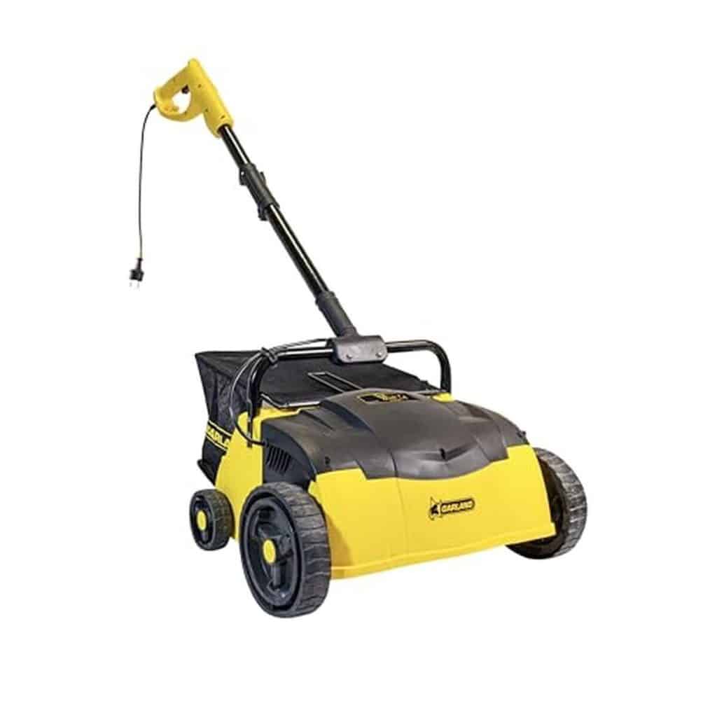 Test du balai Garland Roll&Comb 302E-V19 : efficacité pour gazon artificiel