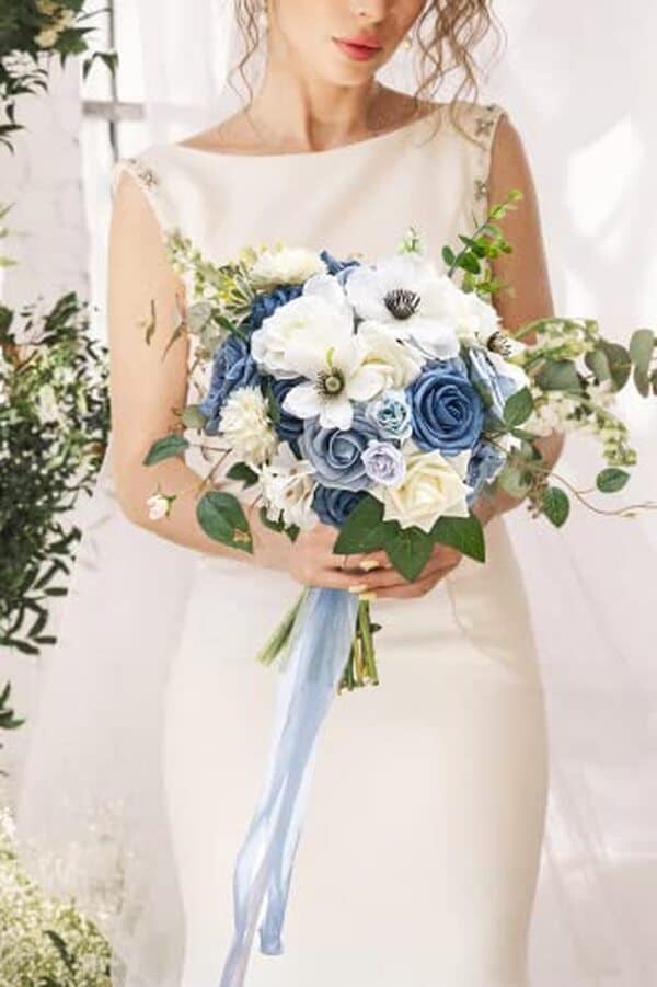 Découvrez notre avis sur les serwalin fleurs artificielles en bleu poudré et blanc pour une déco élégante. Transformez votre espace avec style et raffinement grâce à ces accessoires intemporels.