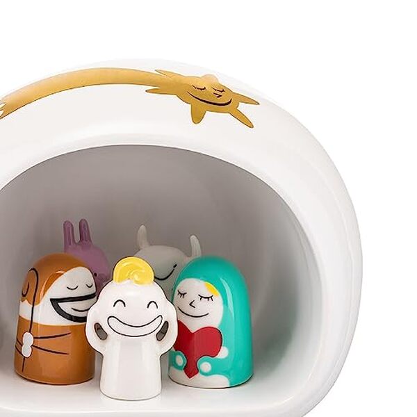 Découvrez notre avis complet sur la porcelaine multicolore A di Alessi AMGI10SET : design innovant, qualité exceptionnelle et esthétisme unique pour sublimer votre table.