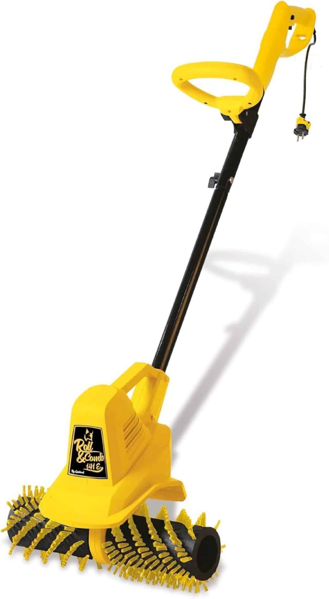 Test du balai pour gazon artificiel Garland Roll&Comb 141E-V19 300 W