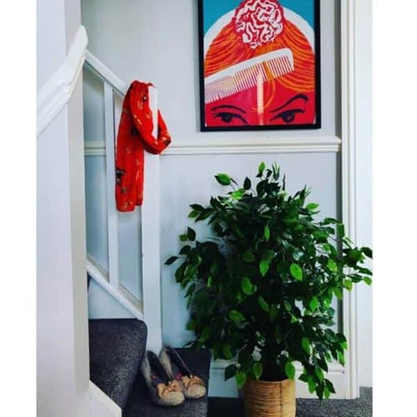 Découvrez notre avis complet sur le pot de fleurs artificiel Leaf Design uk en plastique noir 90 cm : qualité, design et avantages pour votre décoration intérieure.