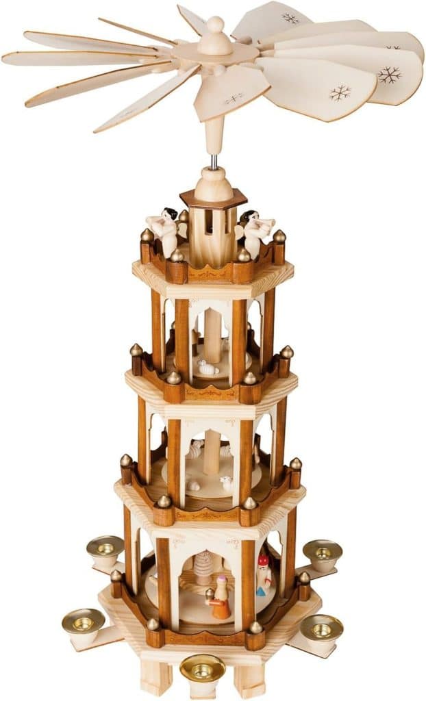 Avis sur la pyramide de noël Brubaker en bois : figurines peintes, 4 étages et 60 cm